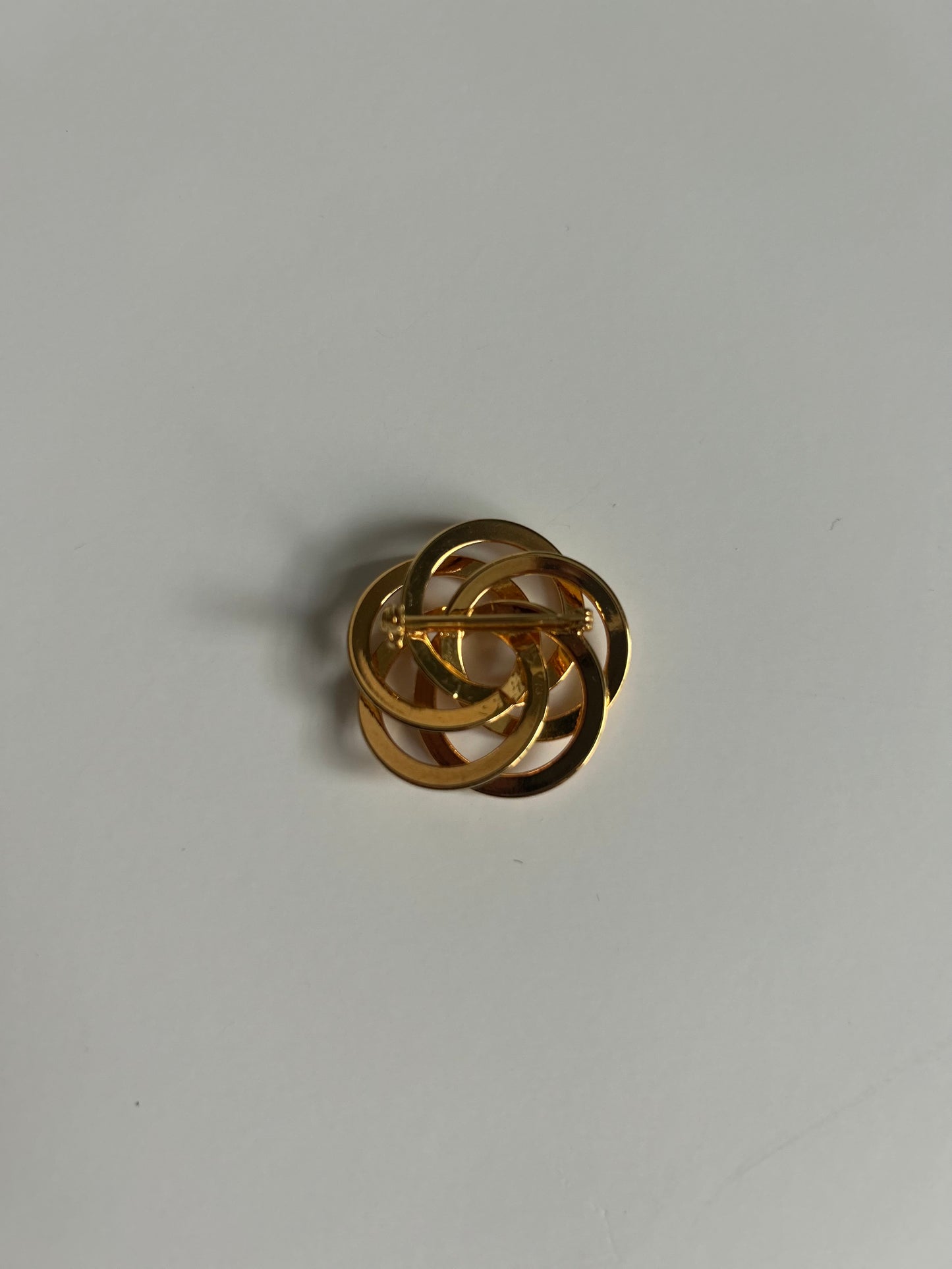 Vintage Interlocking Rings Brooch