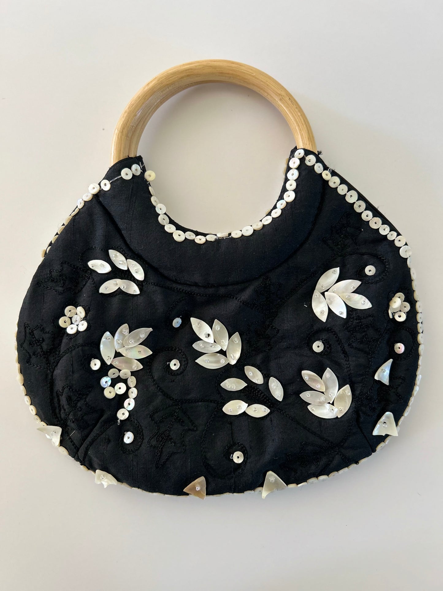 Pre-Loved Cotton Satchel With Shell Designs
