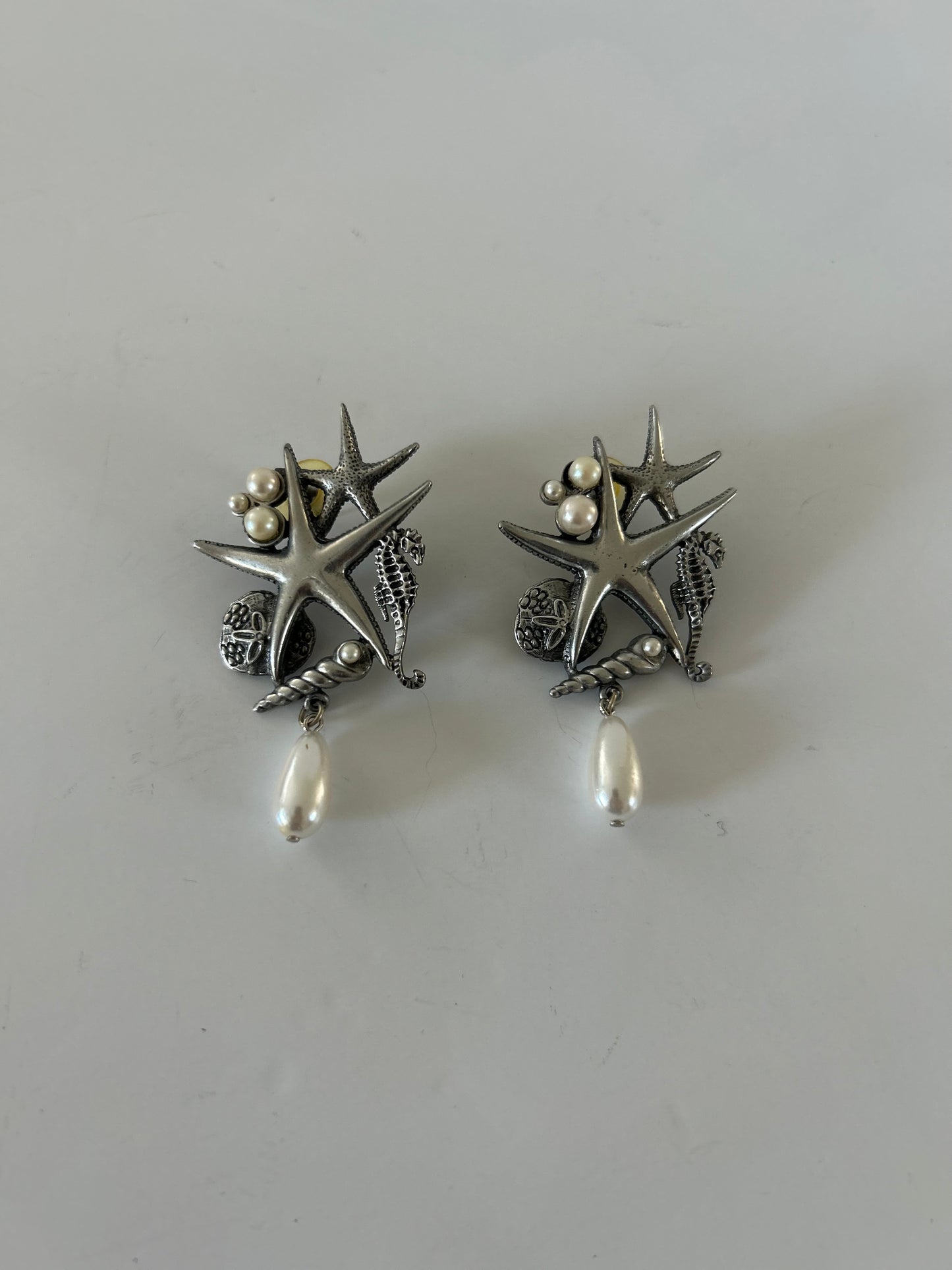Vintage Silver JJ Jonette Beach Theme Star Fish Sea Horse Pearl Earrings