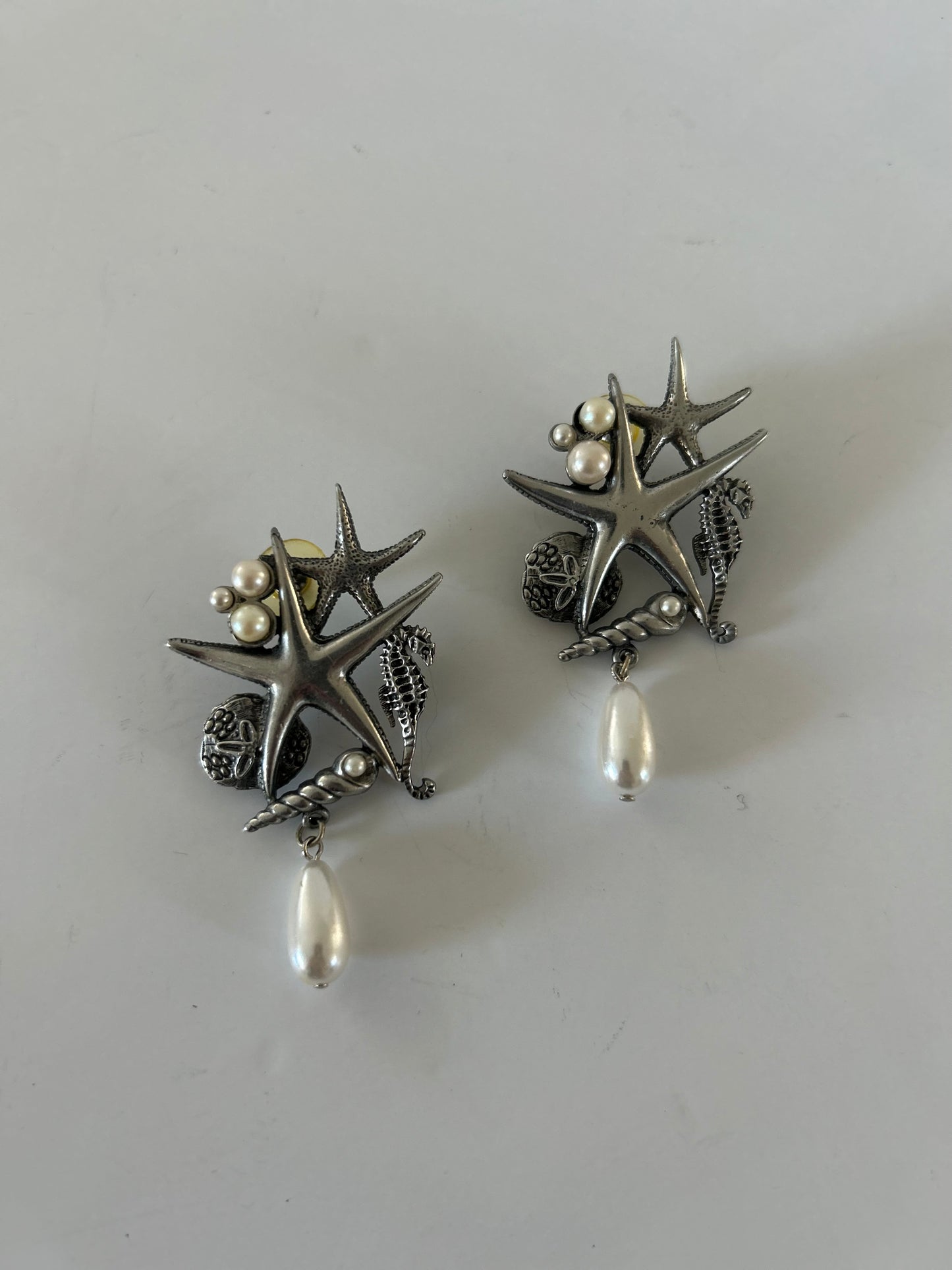 Vintage Silver JJ Jonette Beach Theme Star Fish Sea Horse Pearl Earrings