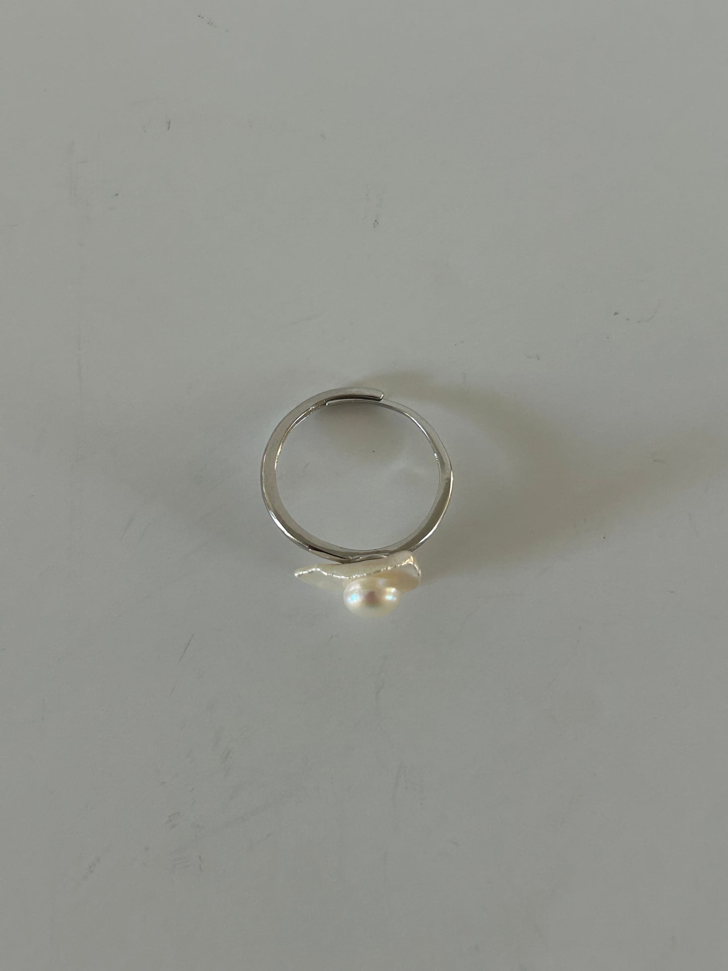 Vintage Mother Of Pearl Silver Ring