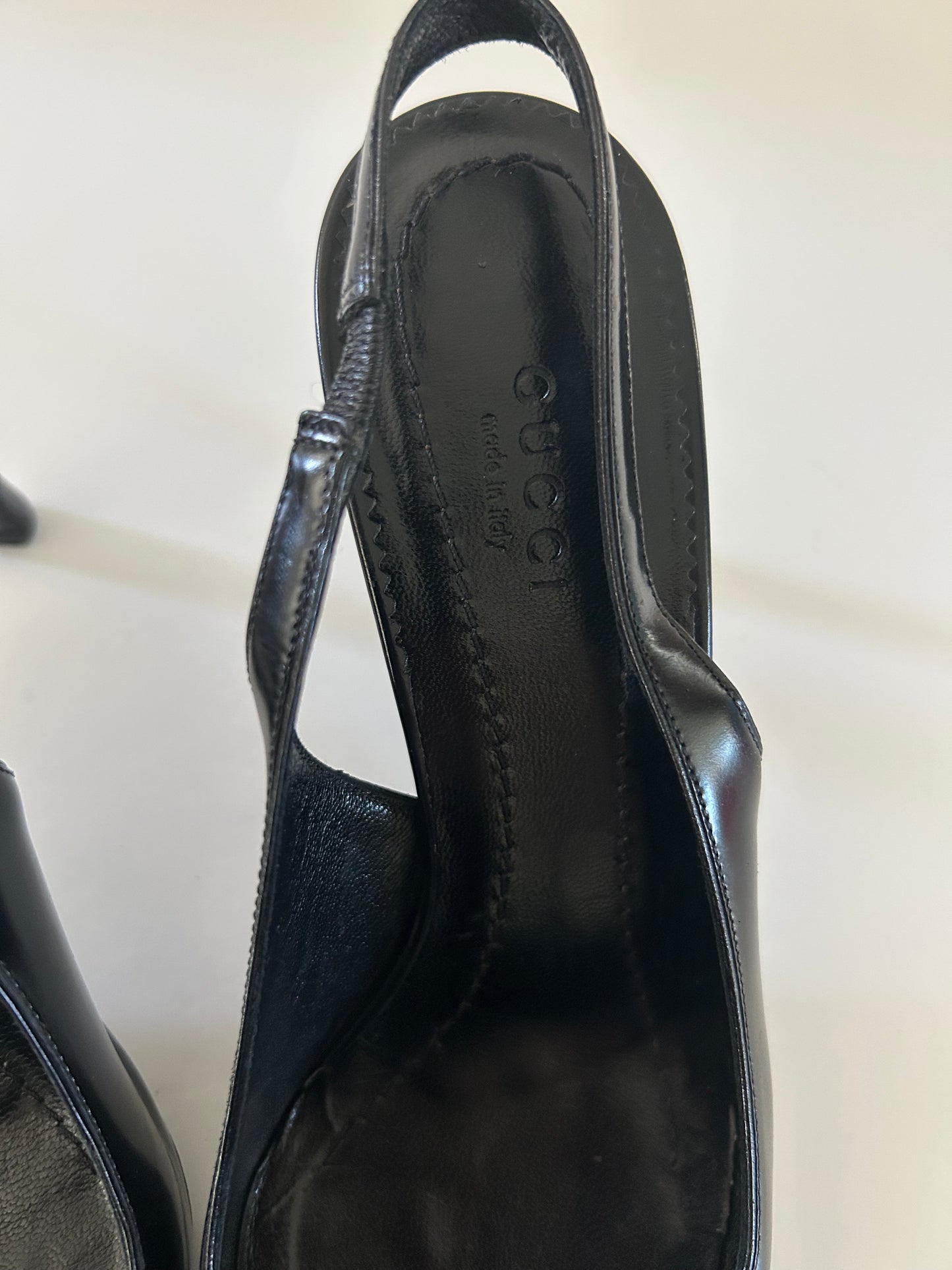 Designer Vintage Gucci Pointed Toe Slingback Heels
