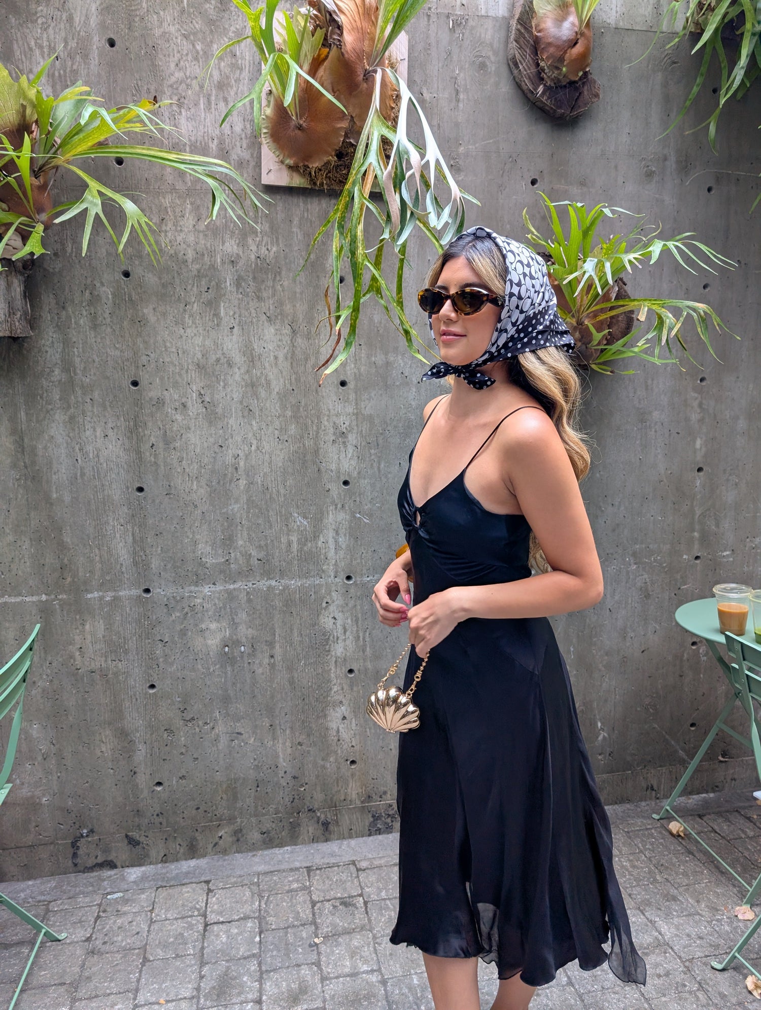 Midi Dresses