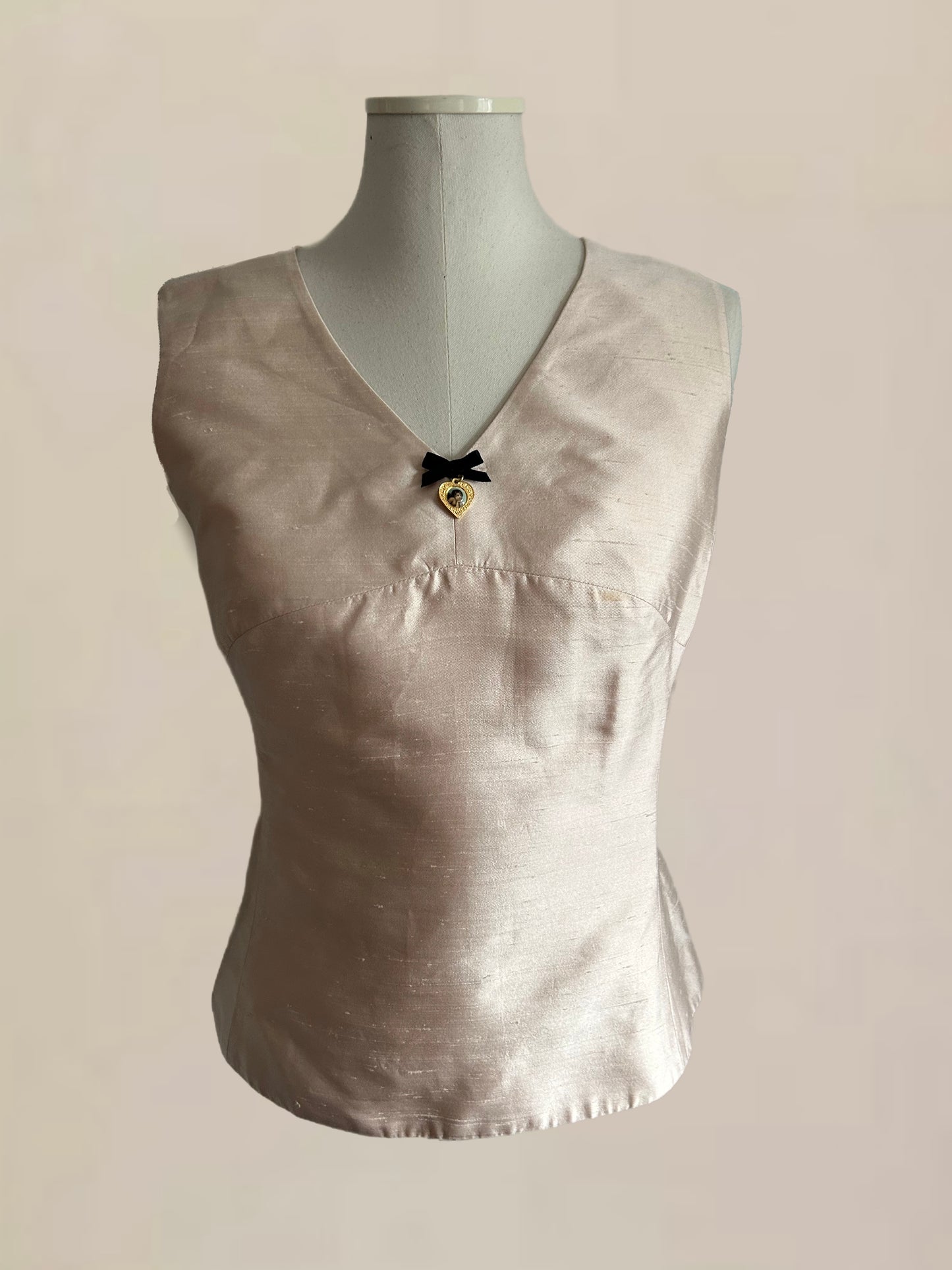 Designer Vintage Dolce & Gabbana Rare Pink Silk Structured Top with Heart Charm Detail