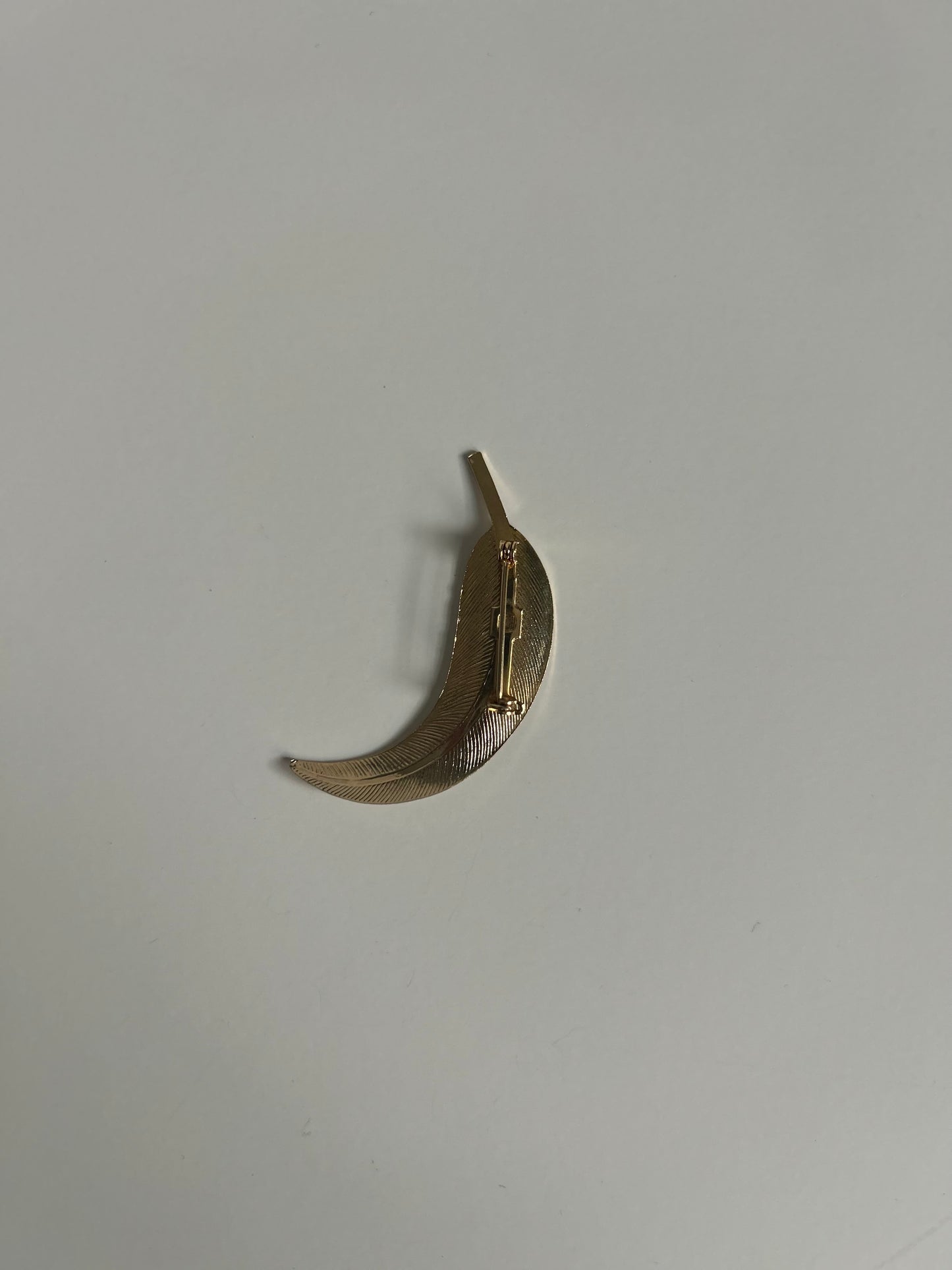 Vintage Gold Leaf Brooch