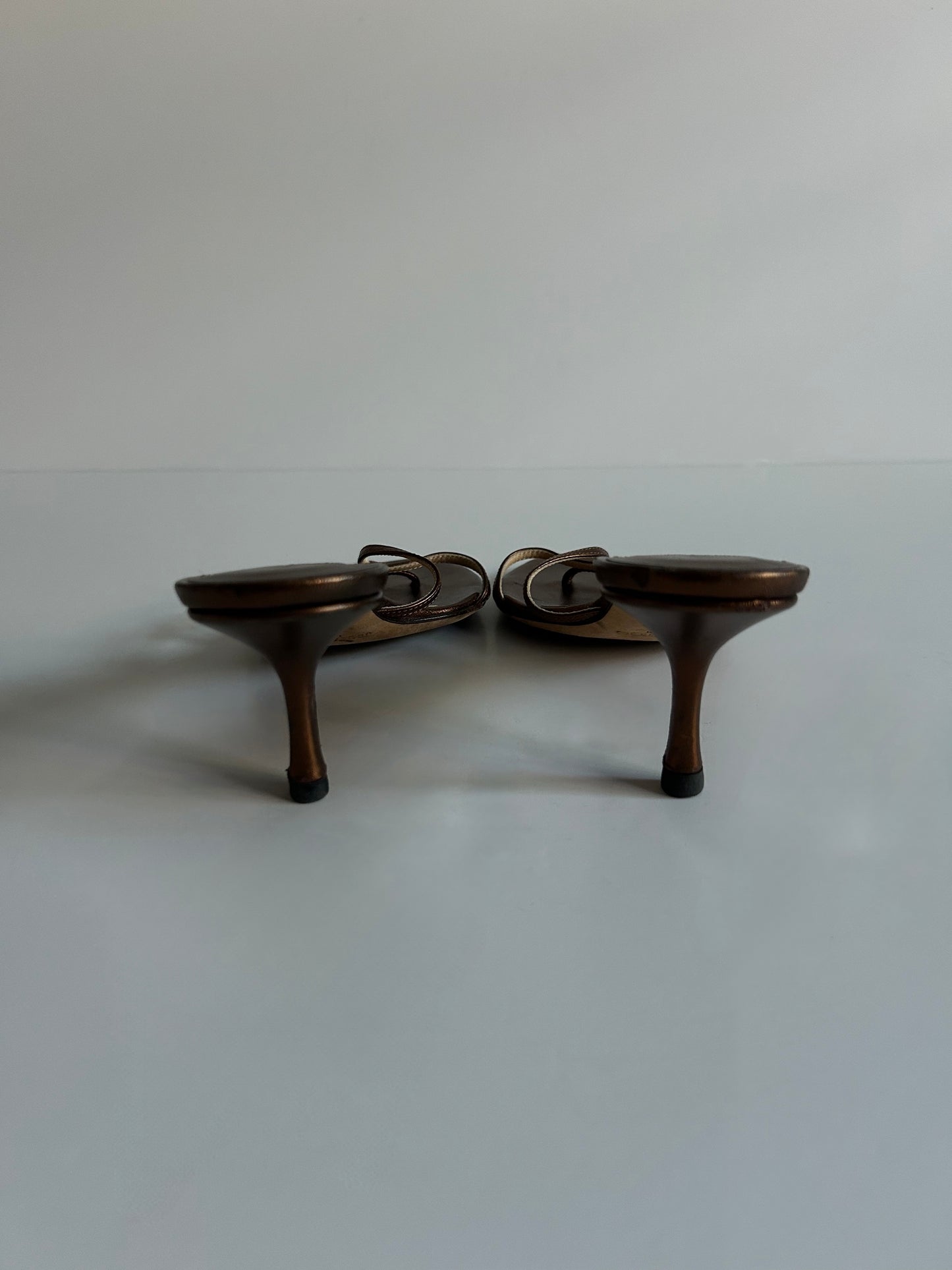 Designer Vintage Jimmy Choo London Metallic Bronze Strappy Mule Heels Y2K Sandals Made in Italy