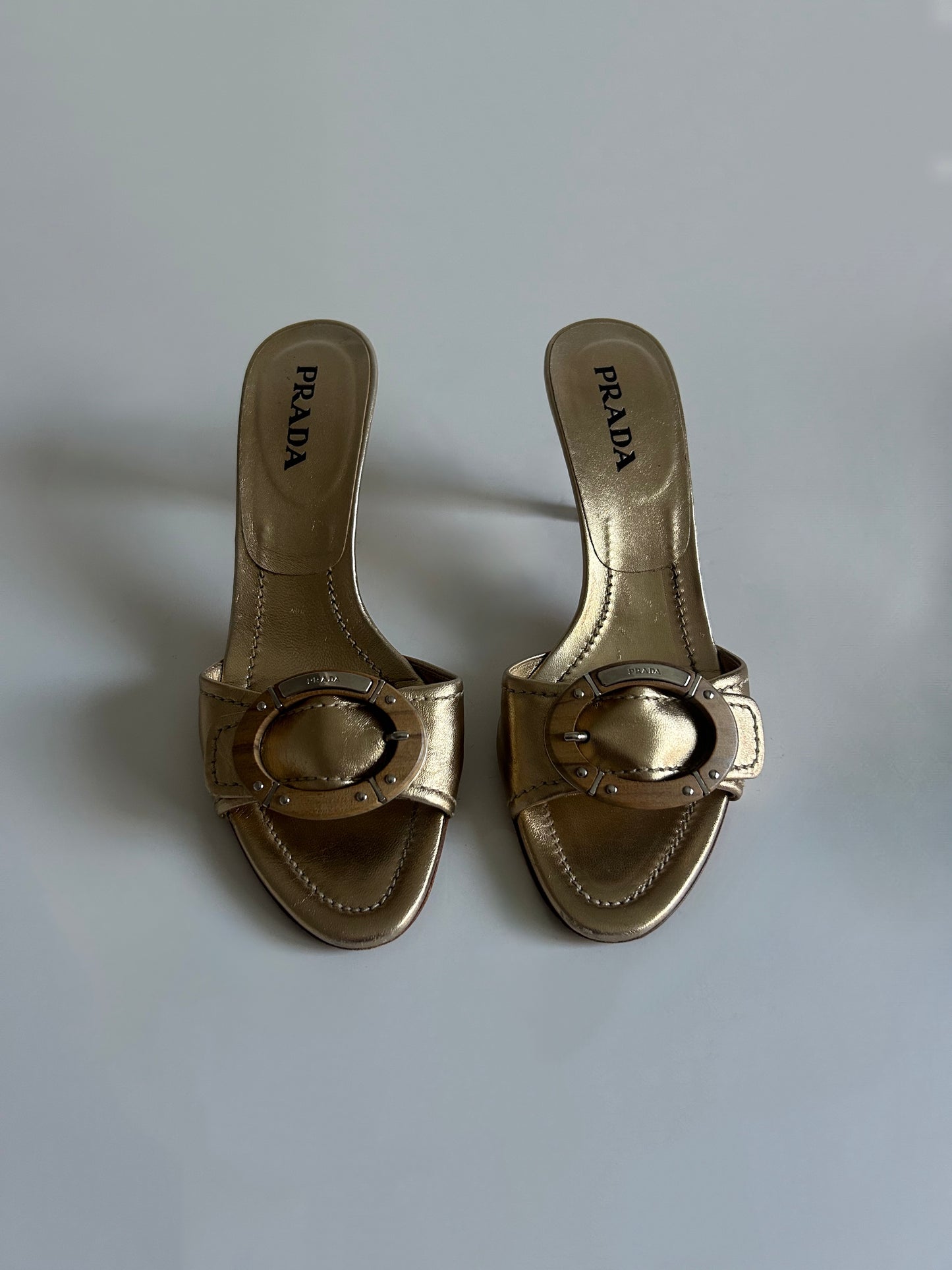 Designer Vintage Prada Metallic Gold Leather Buckle Mule Heels Size 36 Made in Italy Y2K