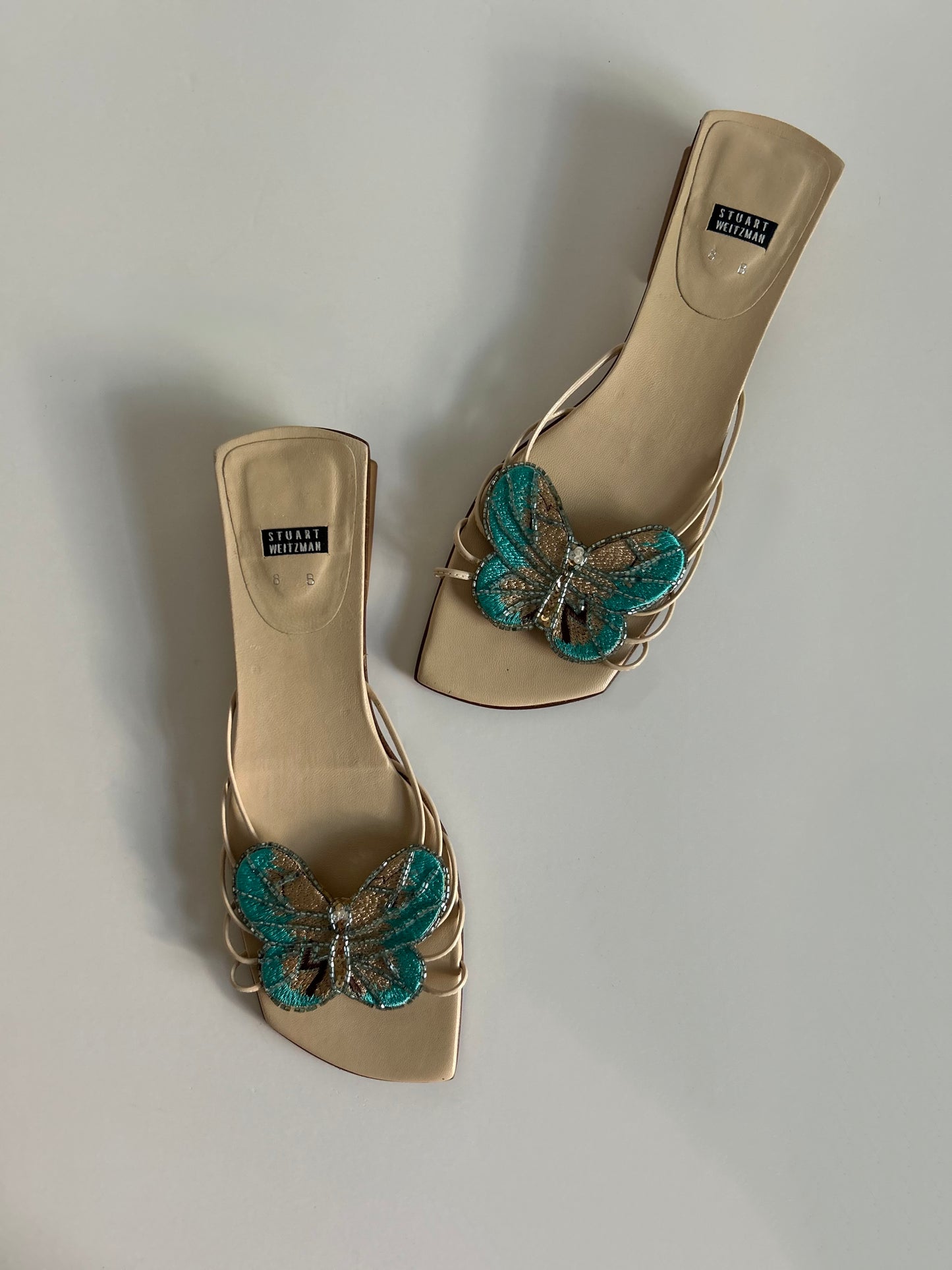 Designer Vintage Stuart Weitzman Butterfly Embellished Mule Heels Size 8 Beaded Y2K Sandals