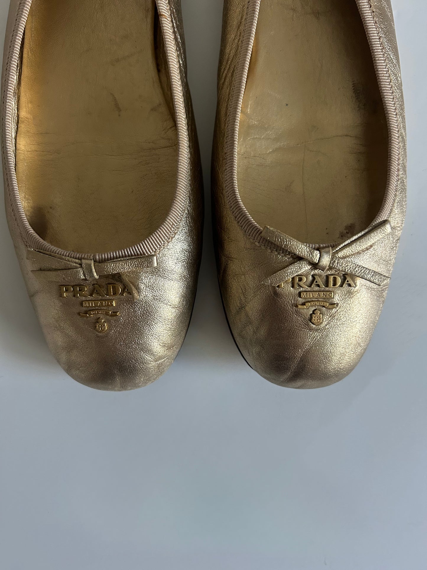 Designer Vintage Prada Metallic Gold Leather Ballet Flats Y2K Designer Shoes Made in Italy