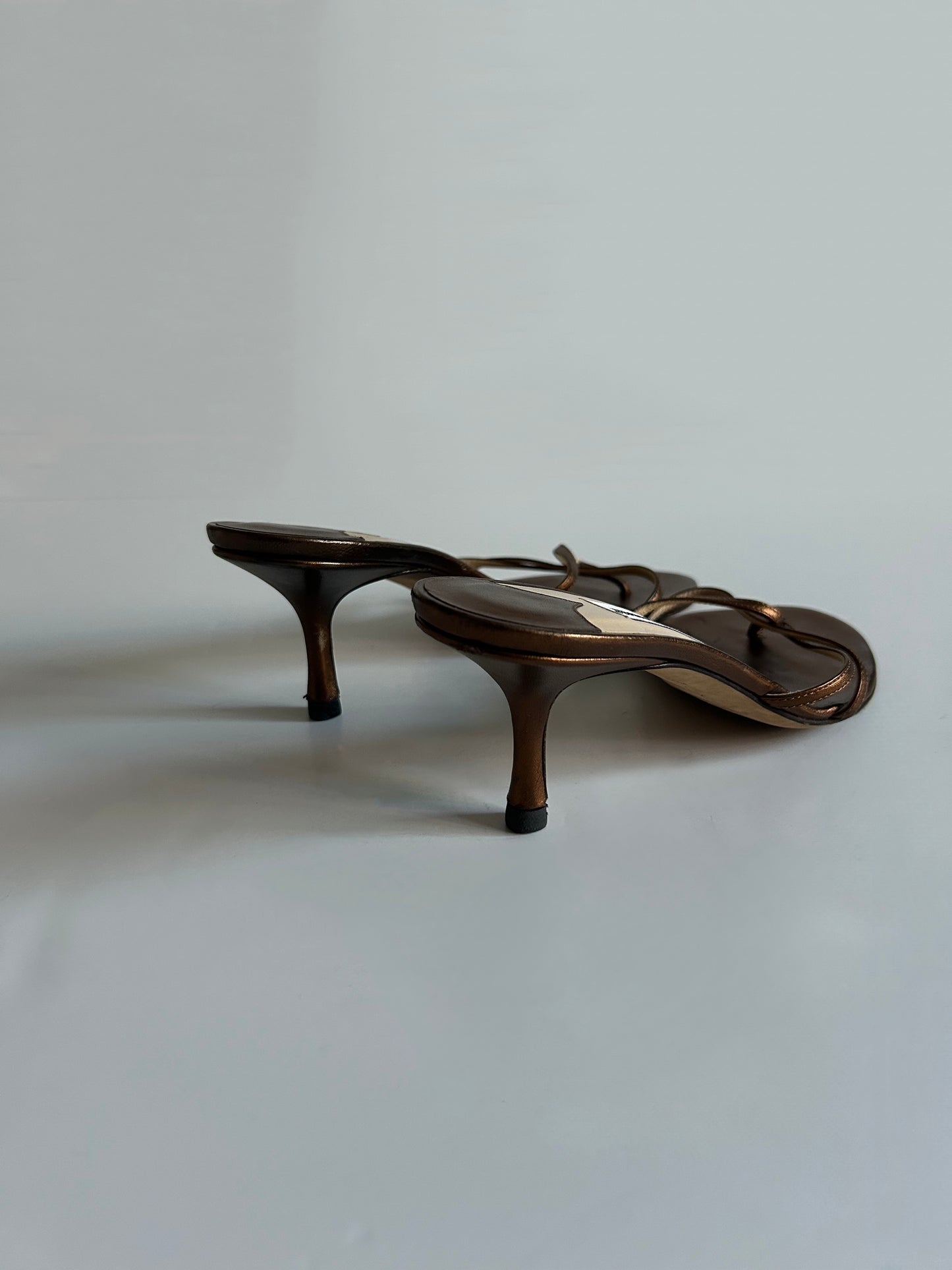 Designer Vintage Jimmy Choo London Metallic Bronze Strappy Mule Heels Y2K Sandals Made in Italy