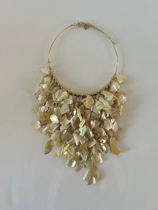 Vintage Gold Tone Lariat Shell Necklace
