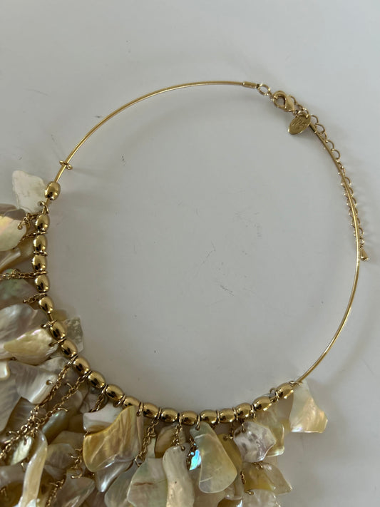 Vintage Gold Tone Lariat Shell Necklace