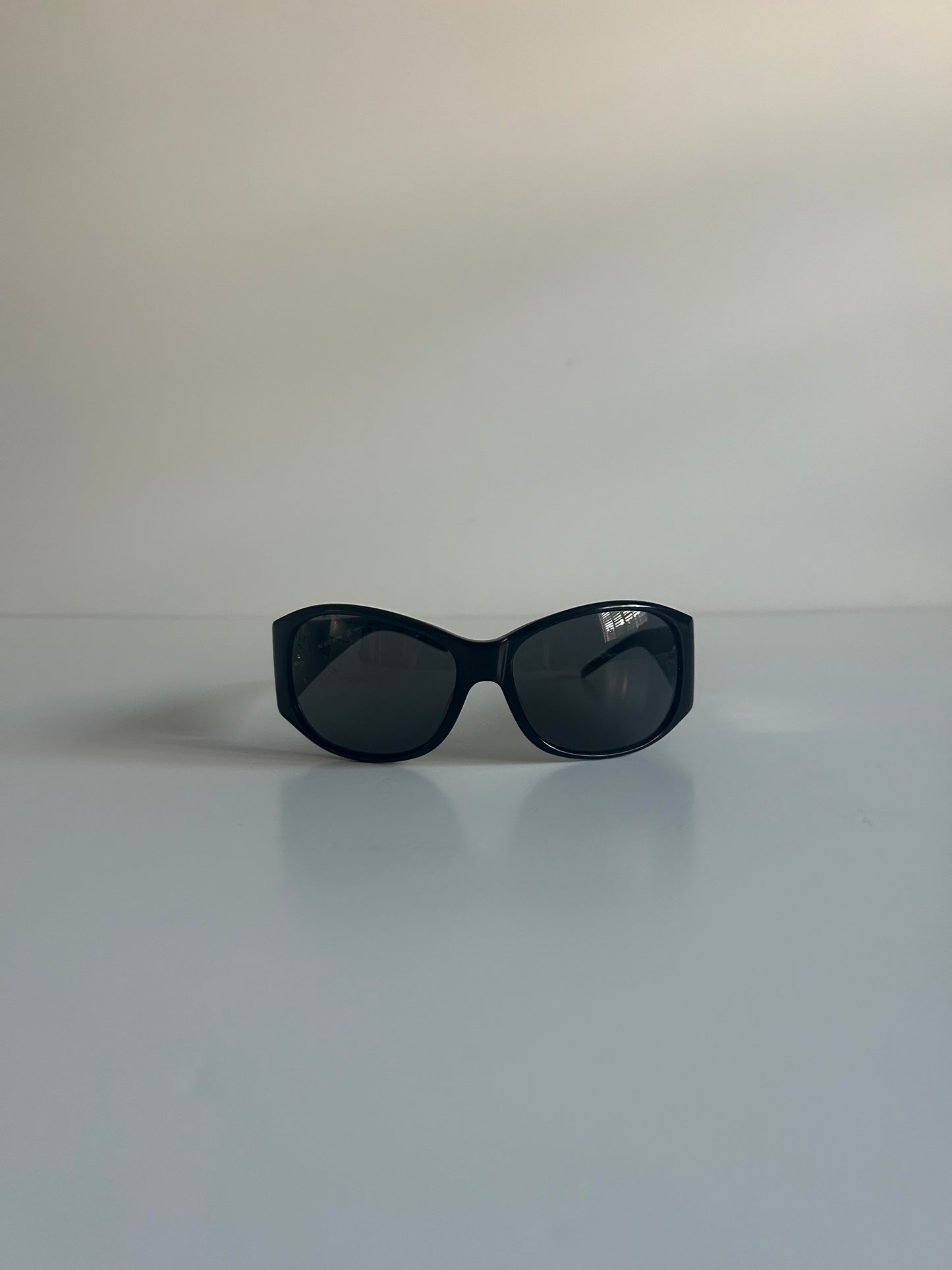 Designer Vintage Dolce & Gabbana D&G Logo Shield Sunglasses