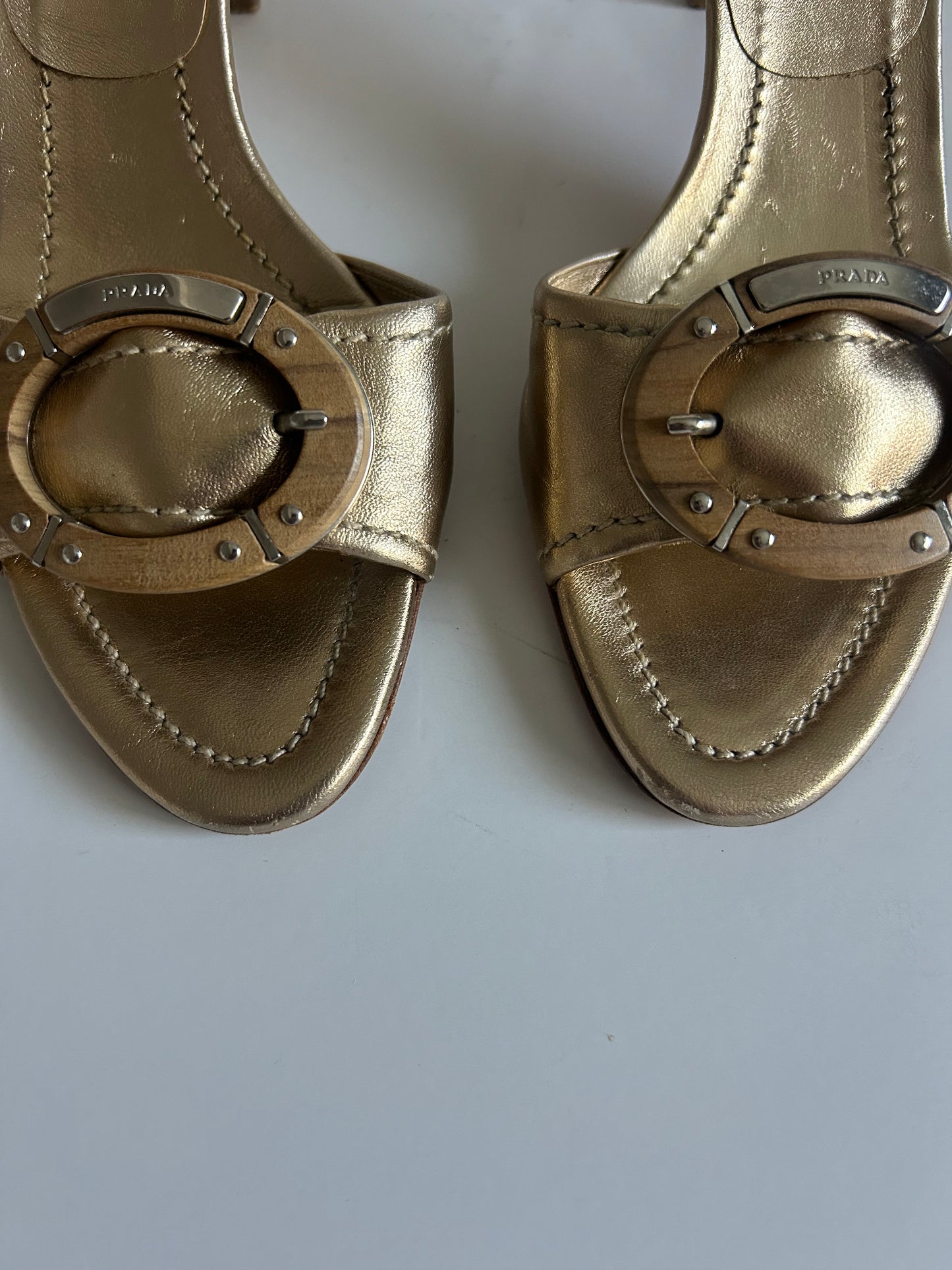 Designer Vintage Prada Metallic Gold Leather Buckle Mule Heels Size 36 Made in Italy Y2K