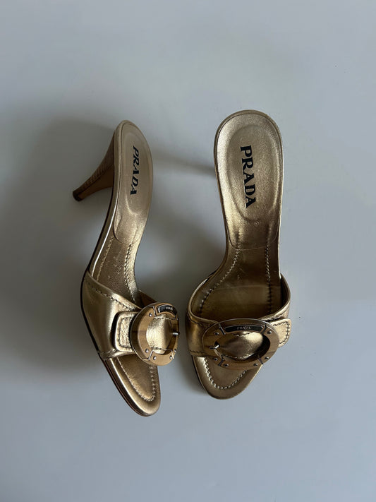 Designer Vintage Prada Metallic Gold Leather Buckle Mule Heels Size 36 Made in Italy Y2K