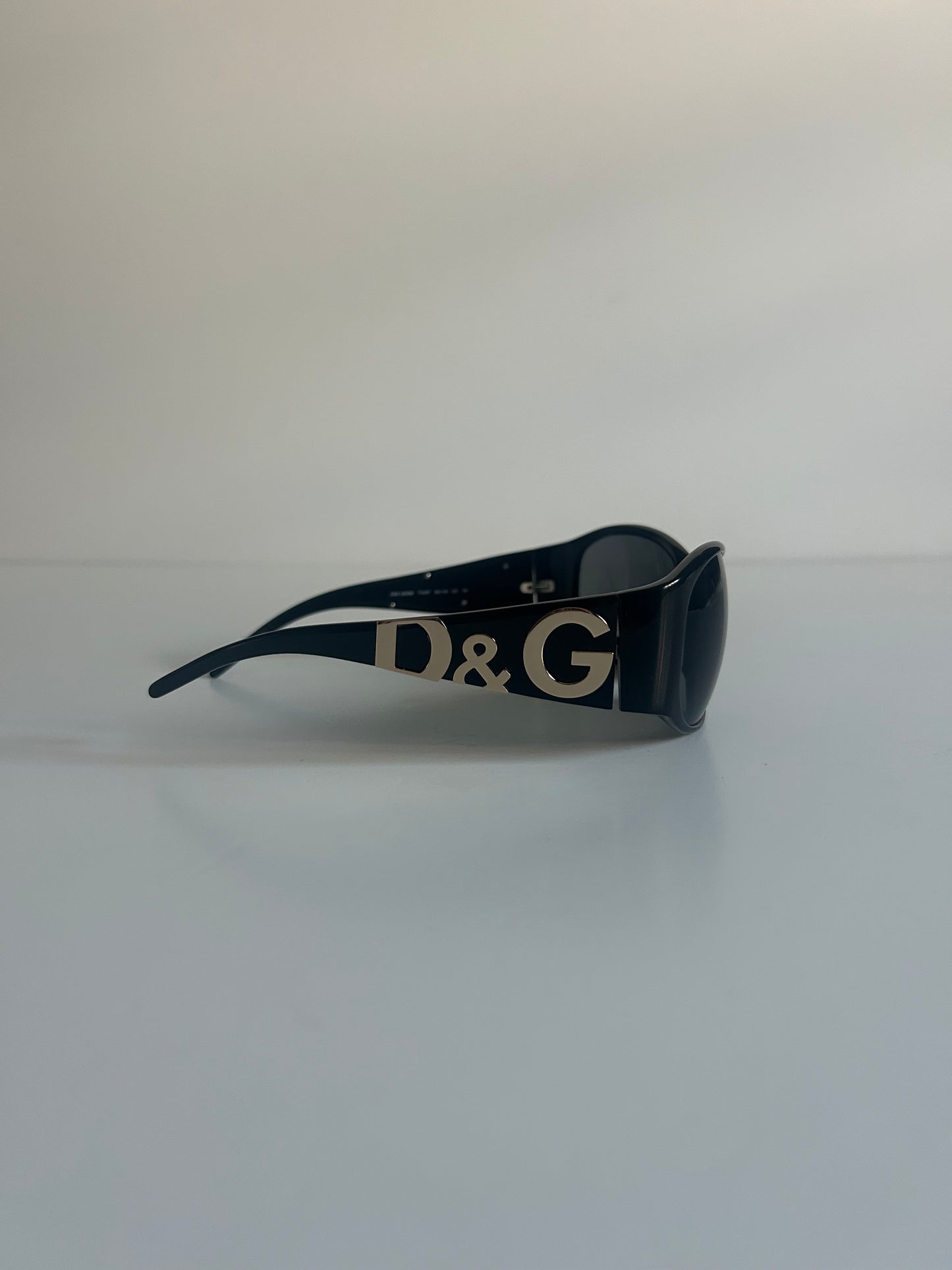 Designer Vintage Dolce & Gabbana D&G Logo Shield Sunglasses