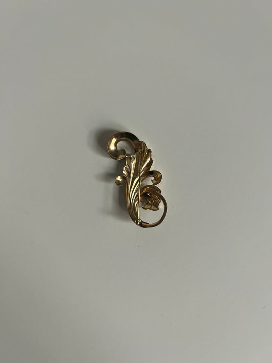Vintage Art Nouveau Scroll Brooch