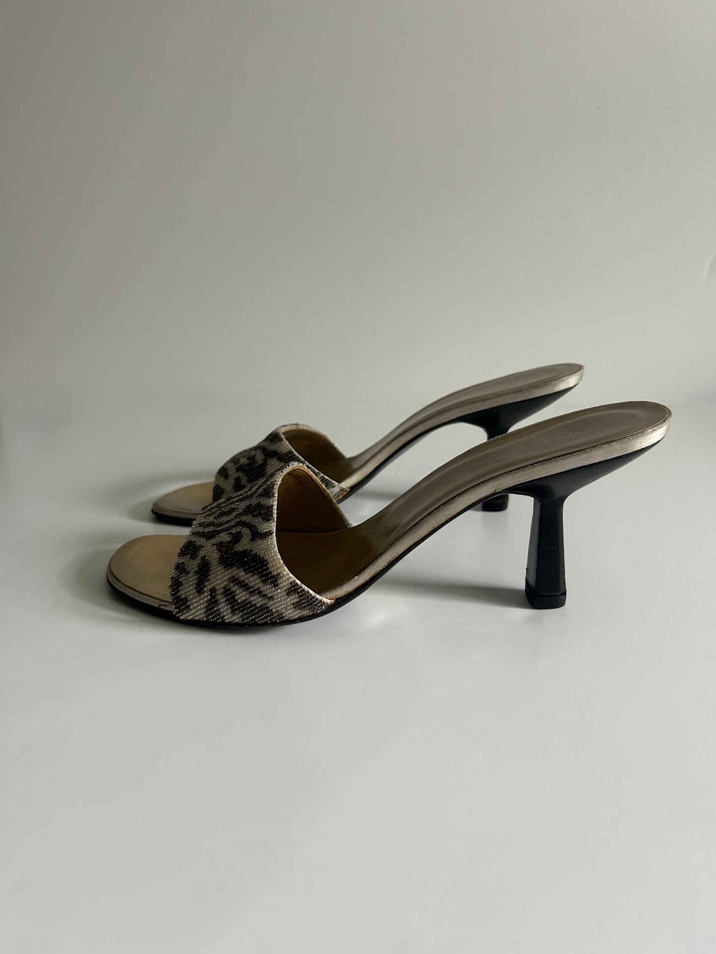 Designer Vintage Gucci Tom Ford Era Beaded Slide Sandals