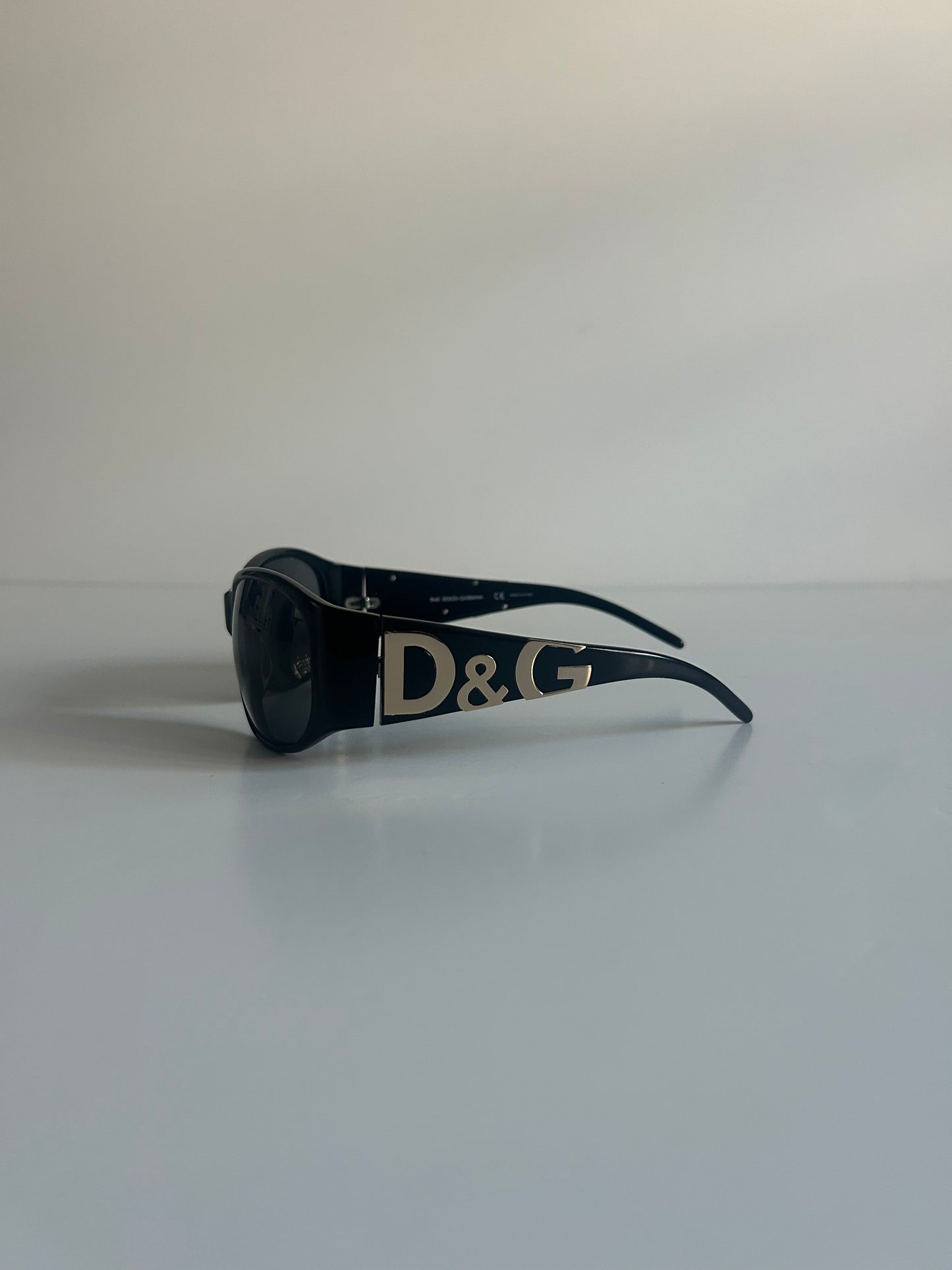 Designer Vintage Dolce & Gabbana D&G Logo Shield Sunglasses