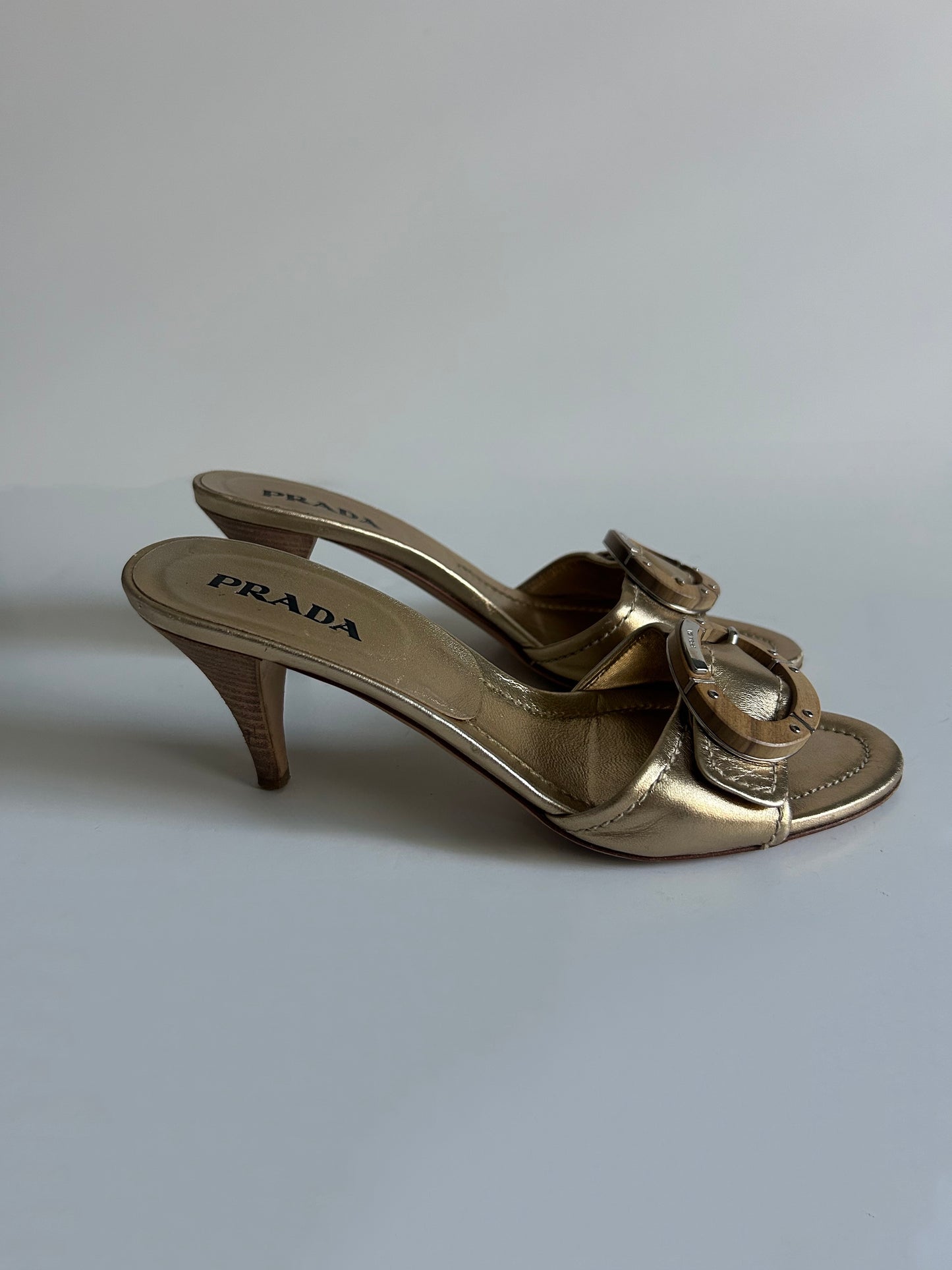 Designer Vintage Prada Metallic Gold Leather Buckle Mule Heels Size 36 Made in Italy Y2K