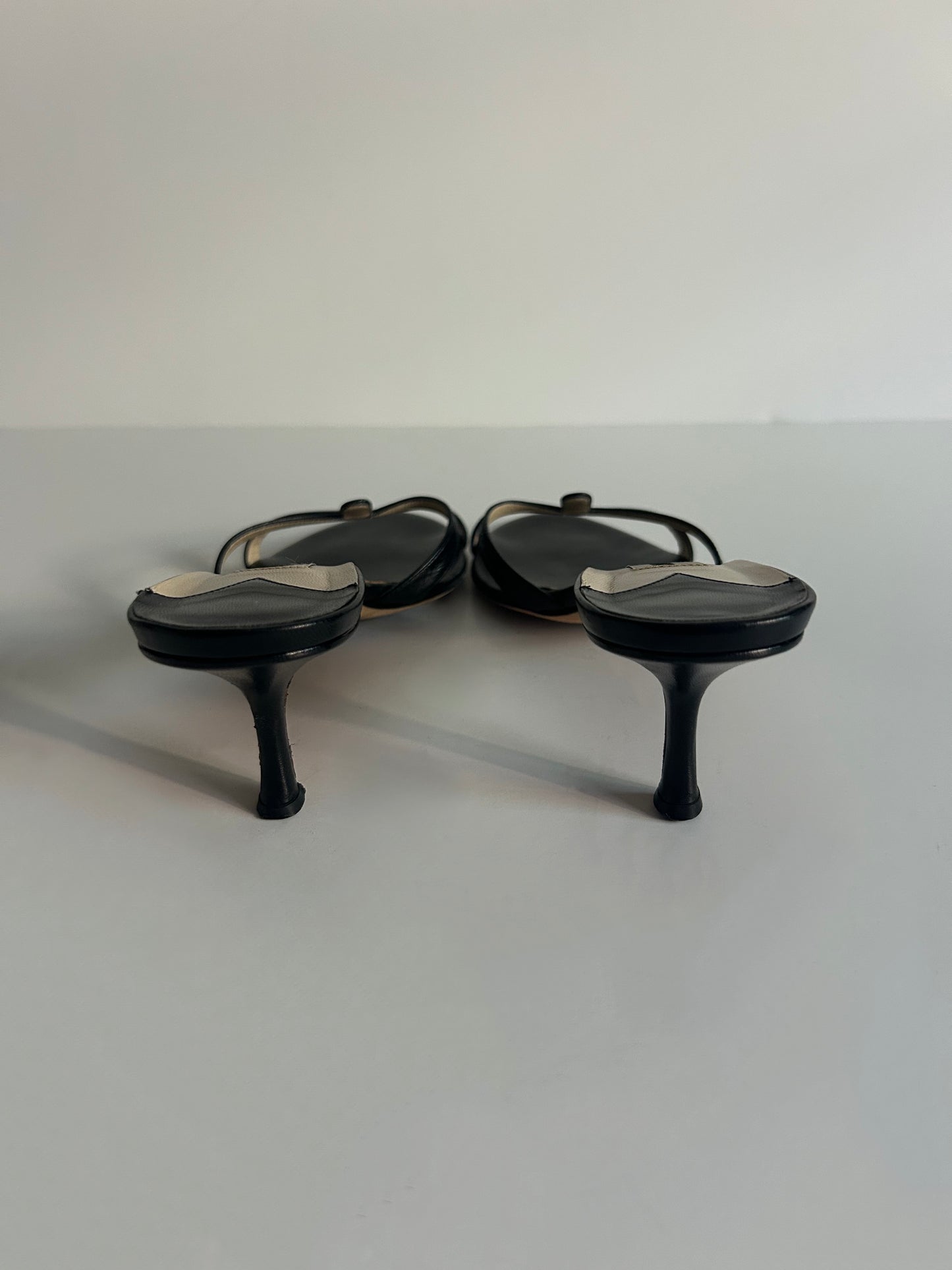Designer Vintage Jimmy Choo London Black Leather Thong Mule Heels Y2K Sandals