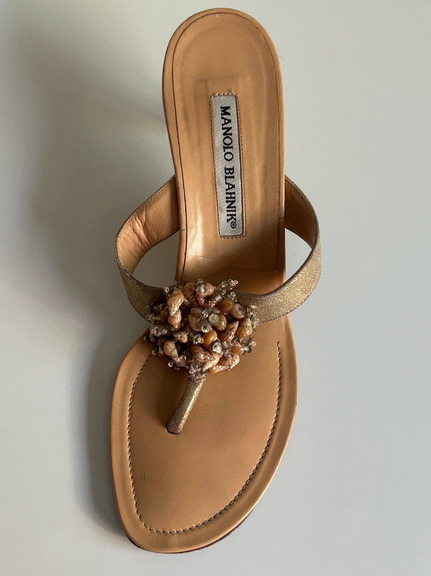 Designer Vintage Manolo Blahnik Shell Embellished Sandals Beaded Pearl Resort Heels Made in Italy