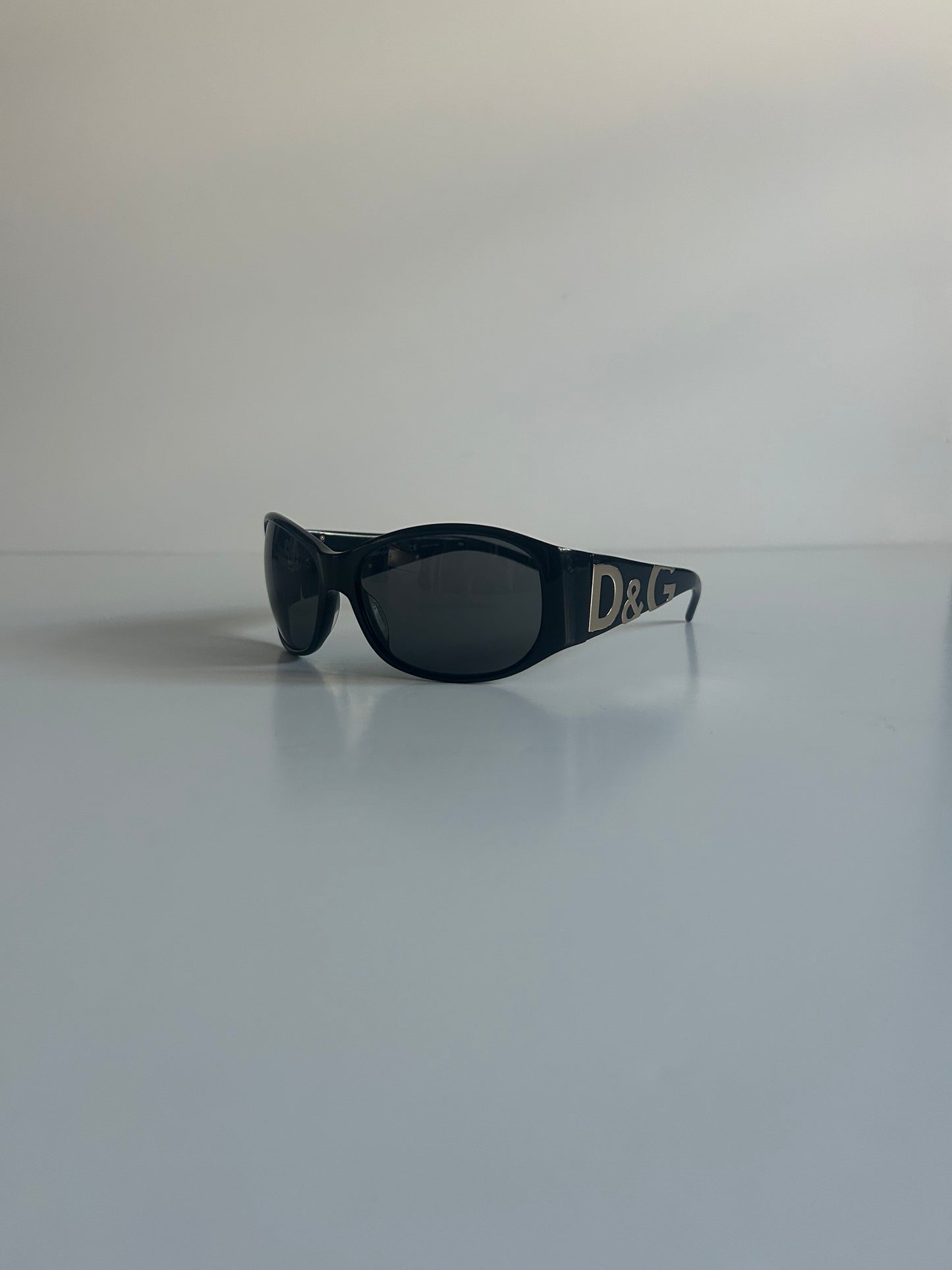 Designer Vintage Dolce & Gabbana D&G Logo Shield Sunglasses